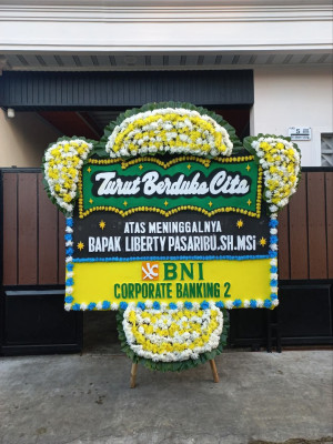 Papan Bunga Duka di 18 Ilir